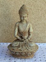 Buda meditando pastel